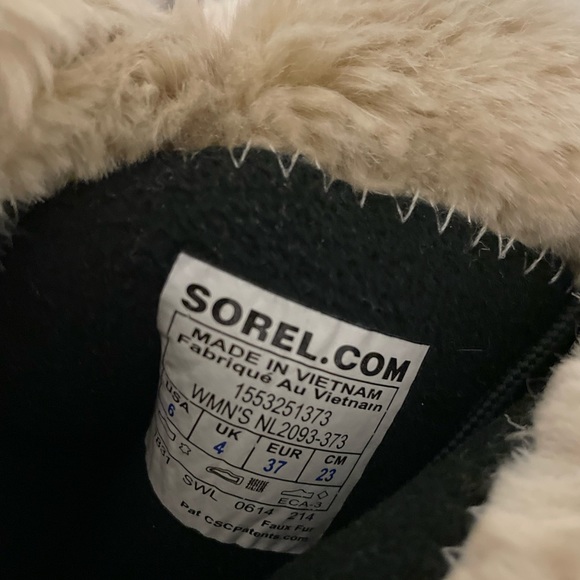 SOREL winter boots (SOLD) - Picture 4 of 4